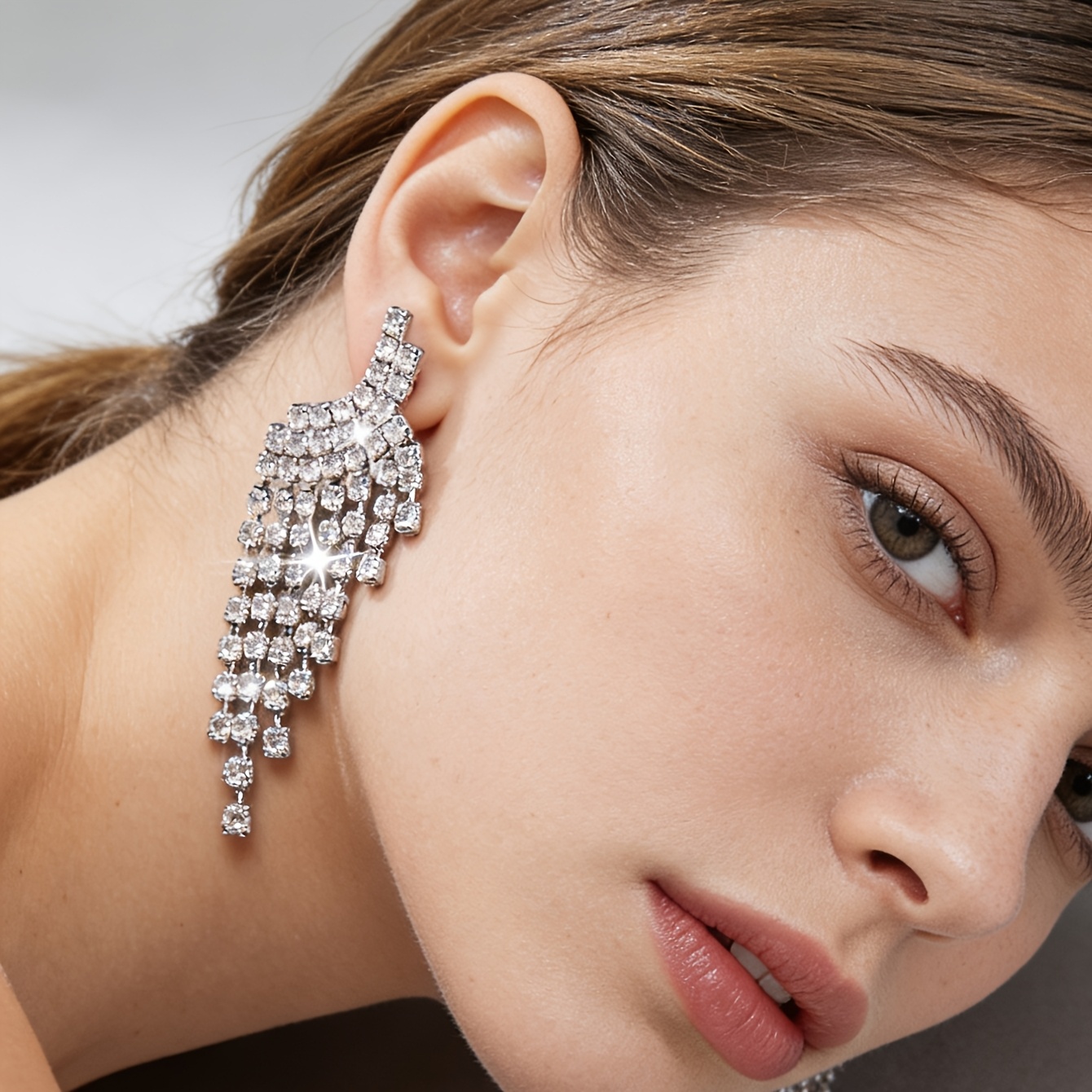 Women's Rhinestone Wing and Tassel Earrings